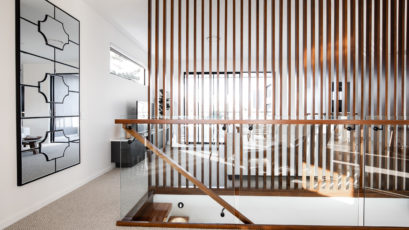 why build a custom home